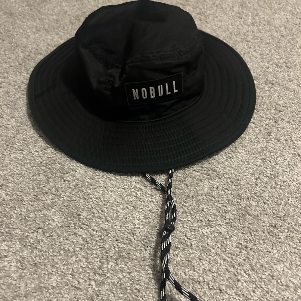 NOBULL Bucket Hat - L/XL